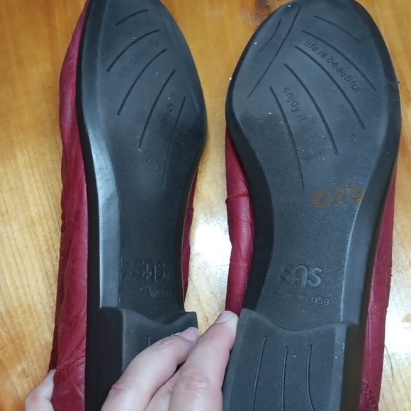 SAS red women's loafers size 11 - Picture 7 of 9